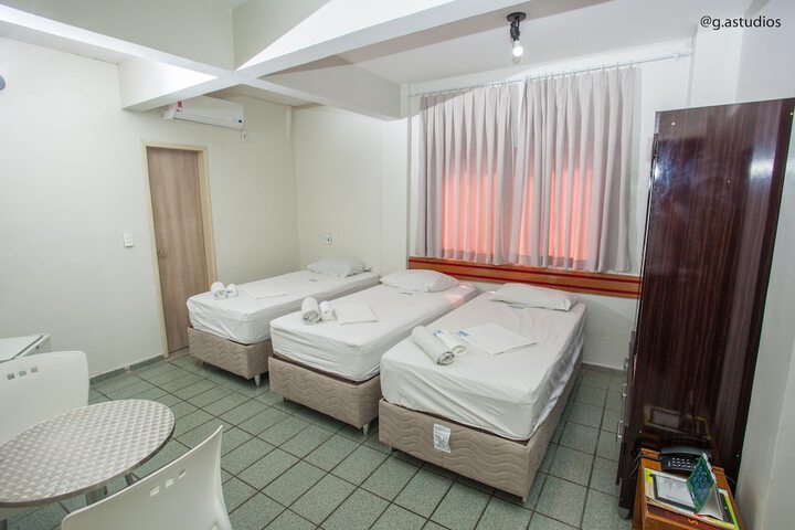 Room 9 of 22