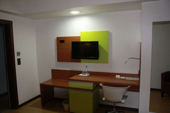 Room 20 of 34