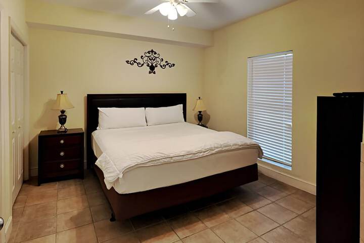 Room 31 of 217