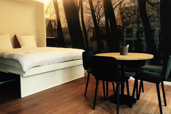 Room 18 of 62