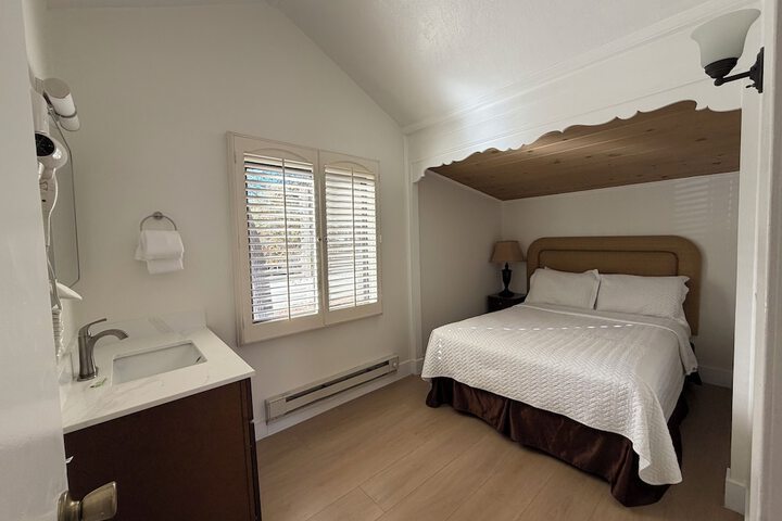 Room 39 of 120