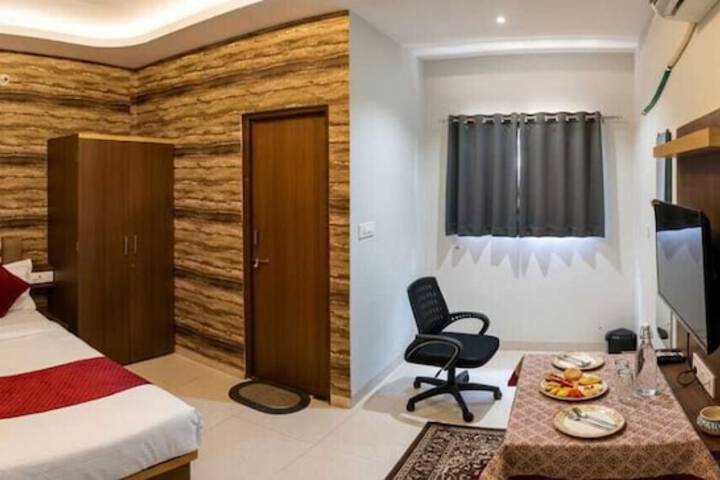 Room 54 of 69