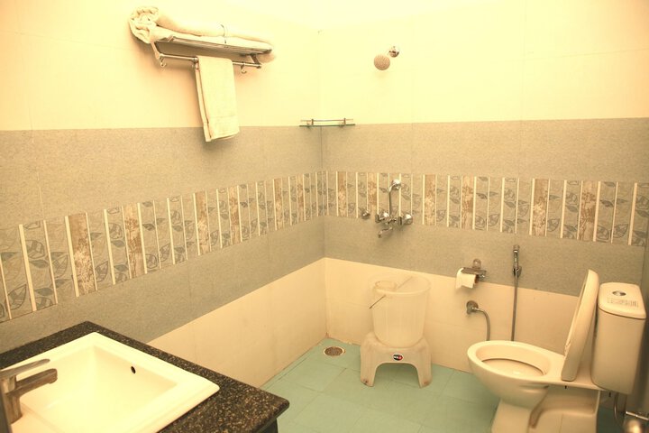 Room 15 of 31