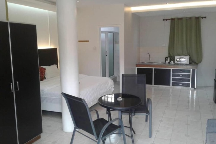 Room 5 of 45