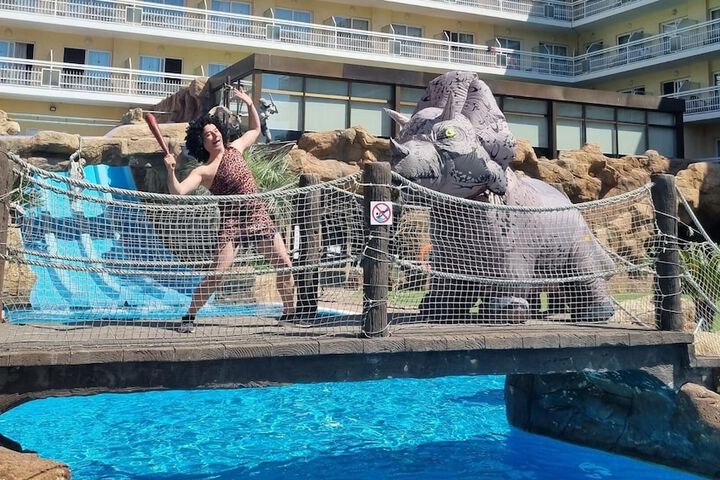 Pool Hotel