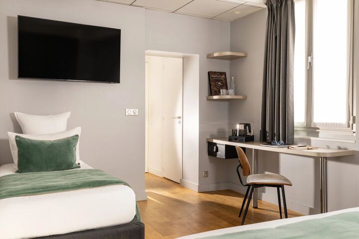 Room 20 of 61