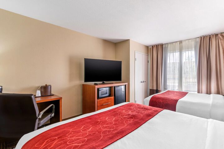 Room 30 of 46