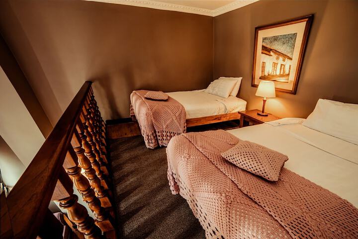 Room 15 of 62