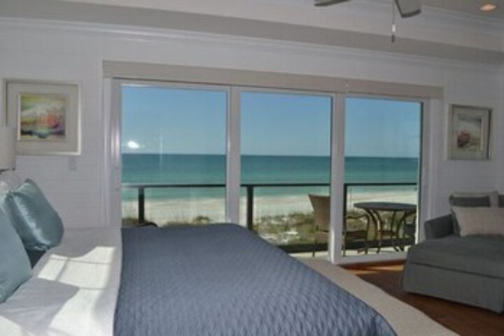 Room 22 of 39