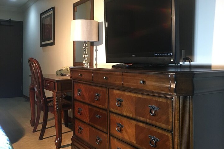 Room 8 of 46