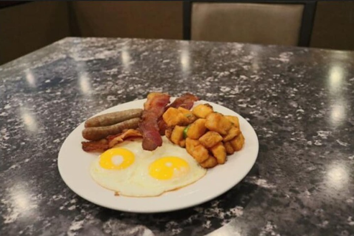 Breakfast meal