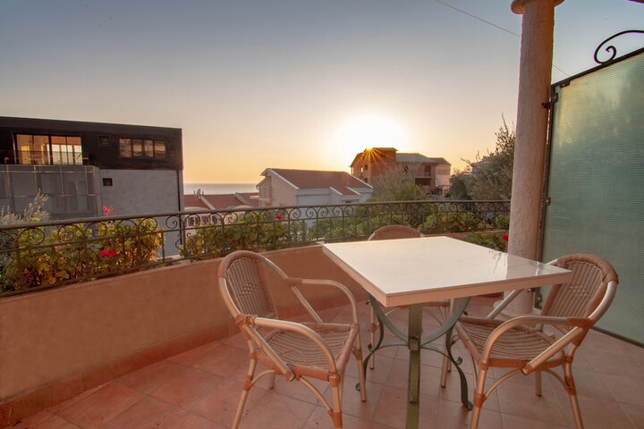 Terrace/Patio 52 of 101