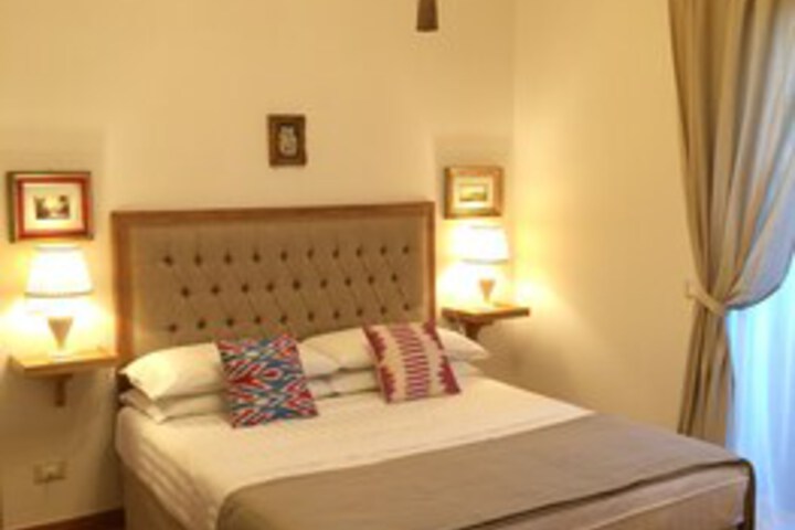Room 42 of 53