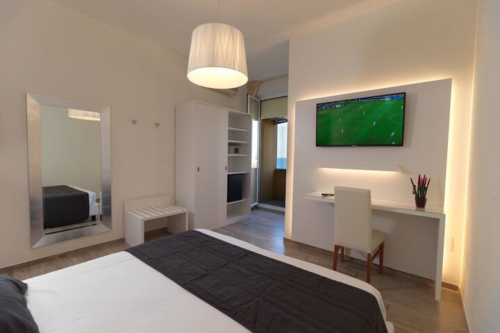 Room 11 of 26