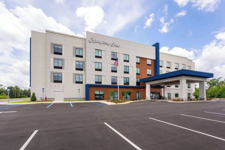 Hotel 32 of 33
