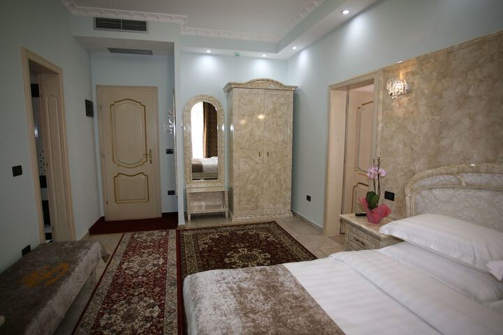 Room 16 of 55