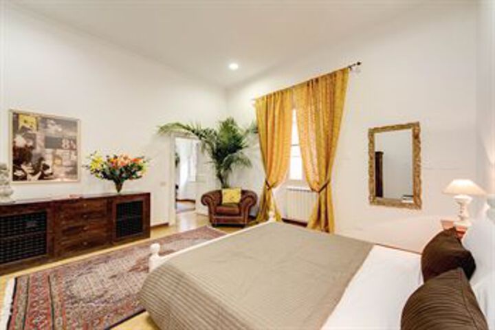 Room 13 of 49