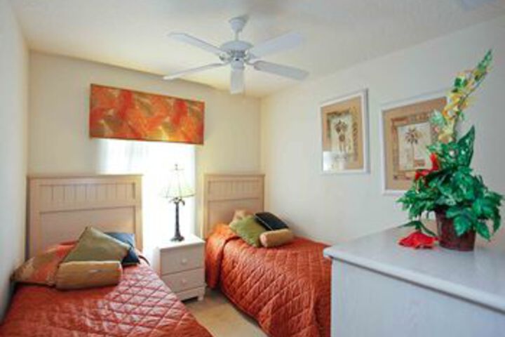 Room 8 of 22