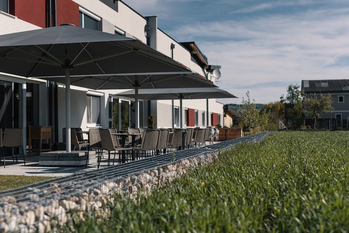 Sundeck 102 of 104