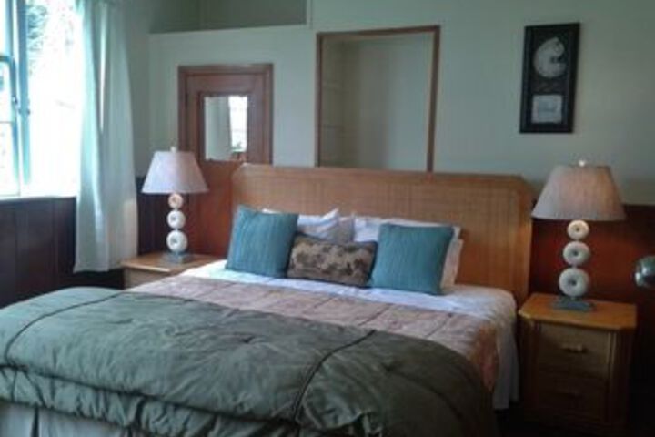 Room 46 of 73