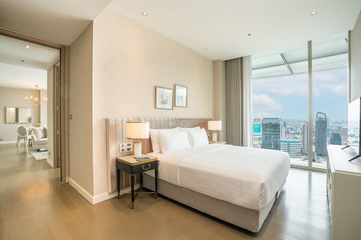 Room 17 of 54