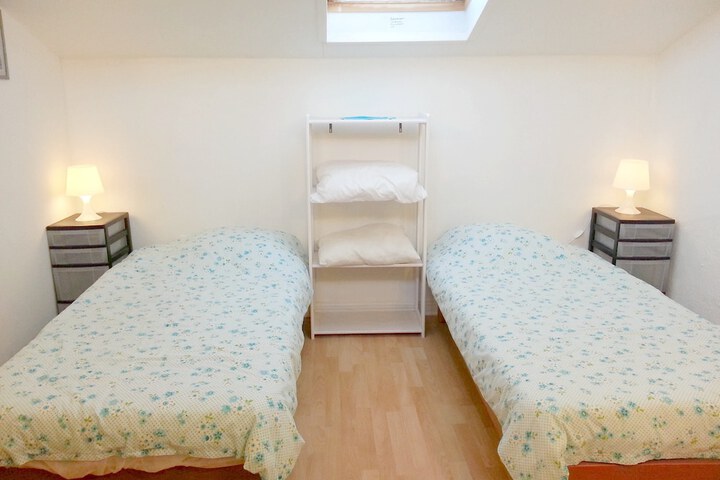 Room 19 of 87