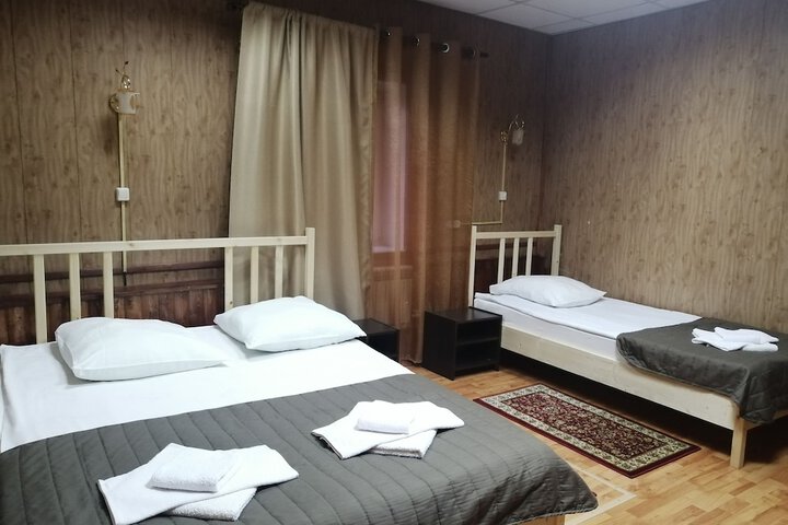 Room 4 of 46
