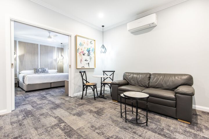 Room 22 of 119