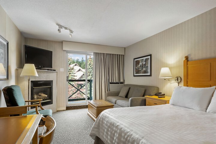 Room 5 of 40