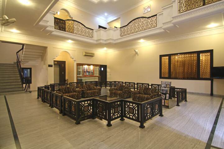 Hotel Interior 4 of 47