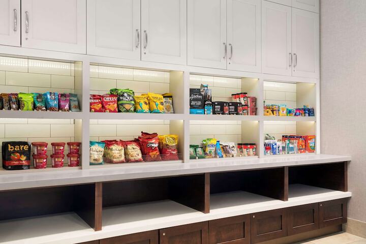 Snack bar