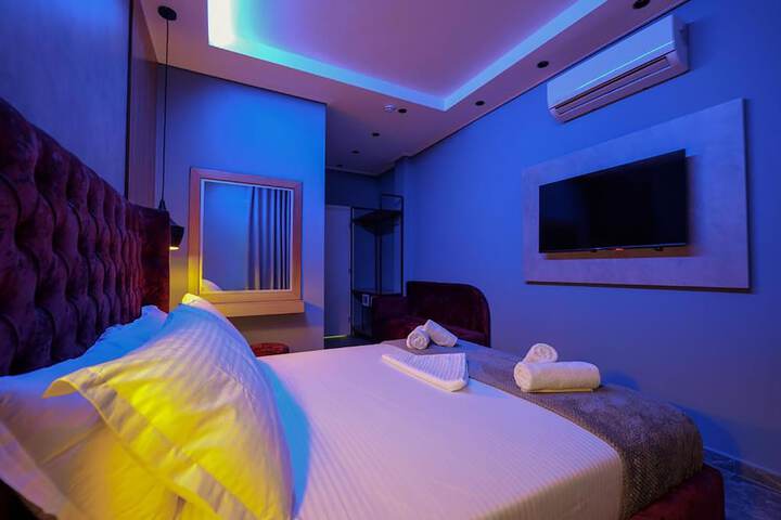 Room 34 of 133