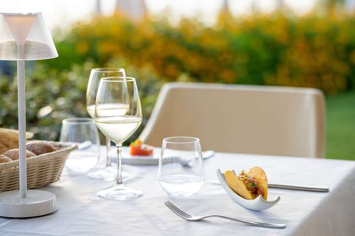 Dining 97 of 140