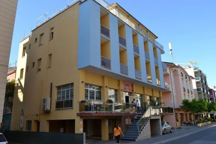 hotel T depandance in Rimini