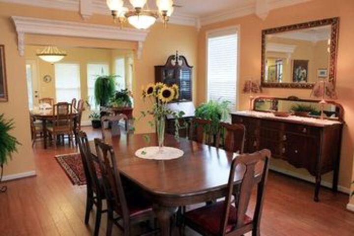 Breakfast/Coffee Service 4 of 33