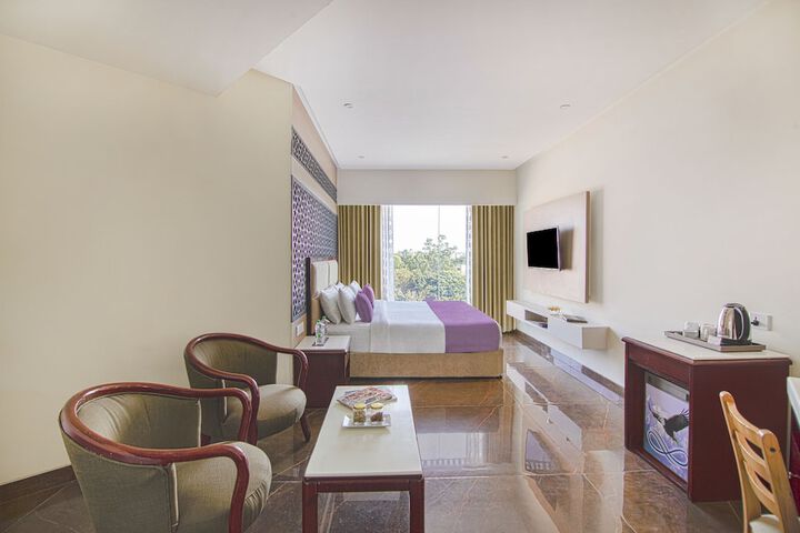 Room 14 of 31