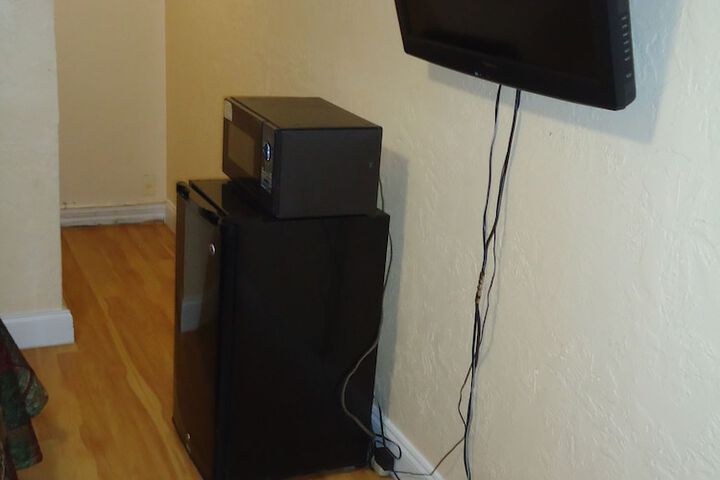 Room 3 of 36