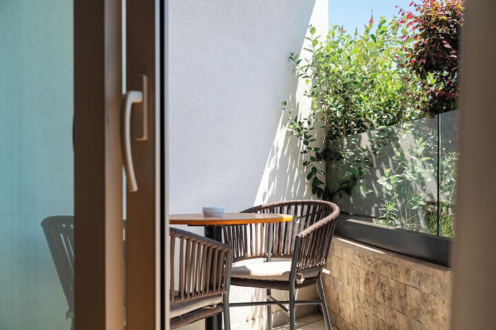 Terrace/Patio 37 of 130