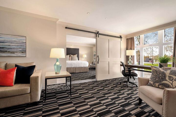 Room 28 of 51
