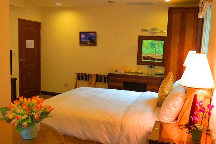 Room 19 of 154