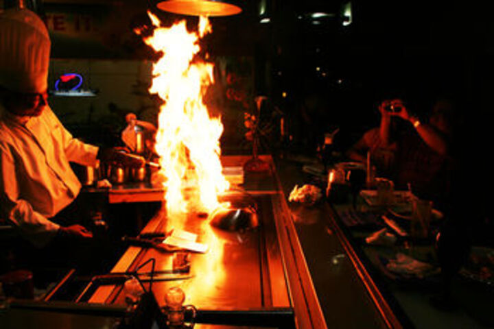 Dining 10 of 64