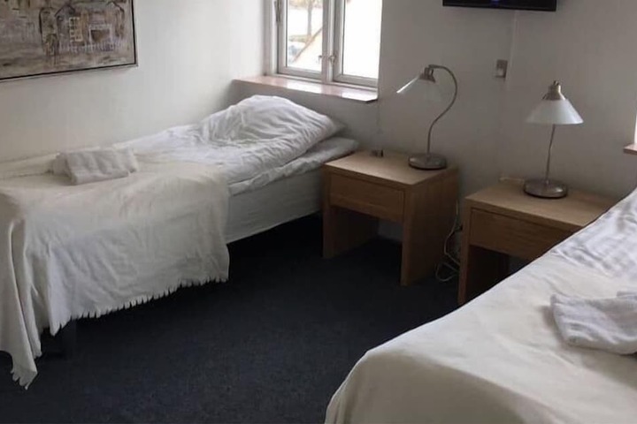 Room 37 of 59