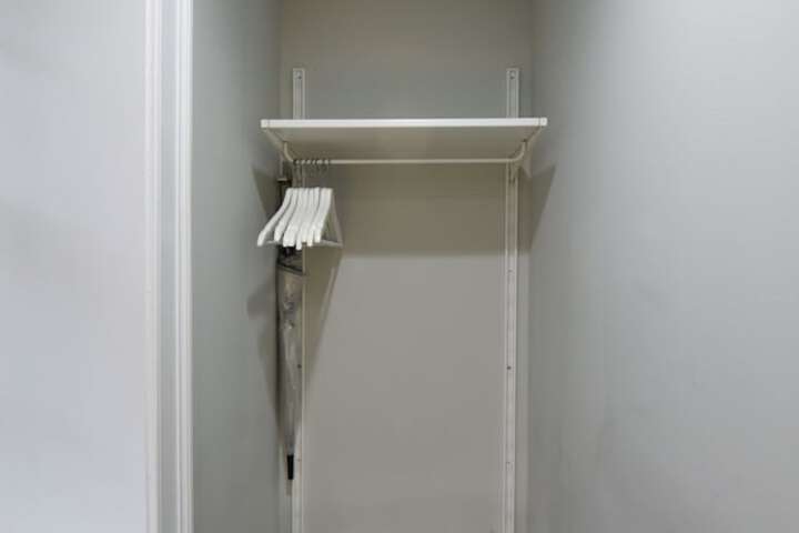 Room 7 of 109