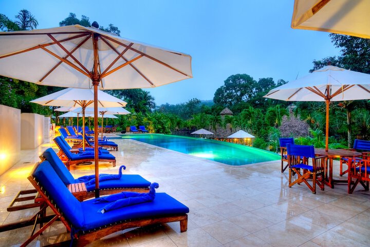 Pools & Facilities