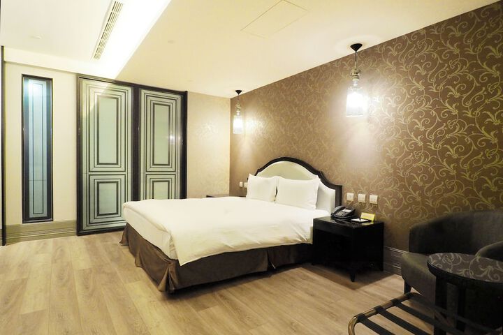 Room 20 of 43