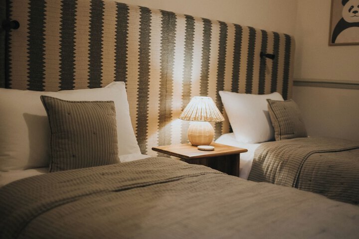Room 11 of 26