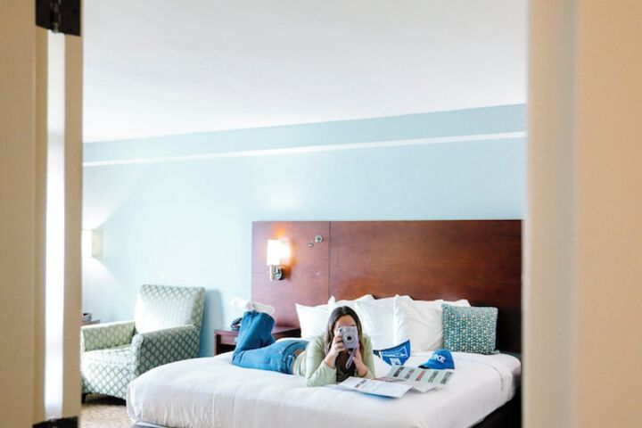 Room amenity