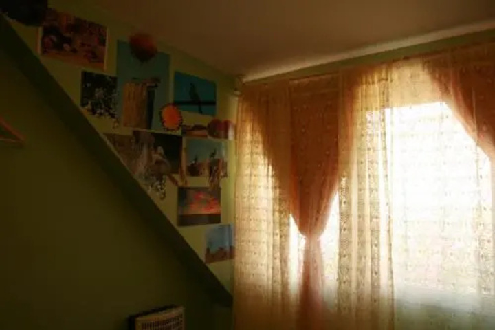 Room 11 of 19