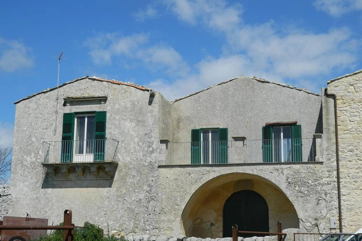 HOTEL TRESAURO
