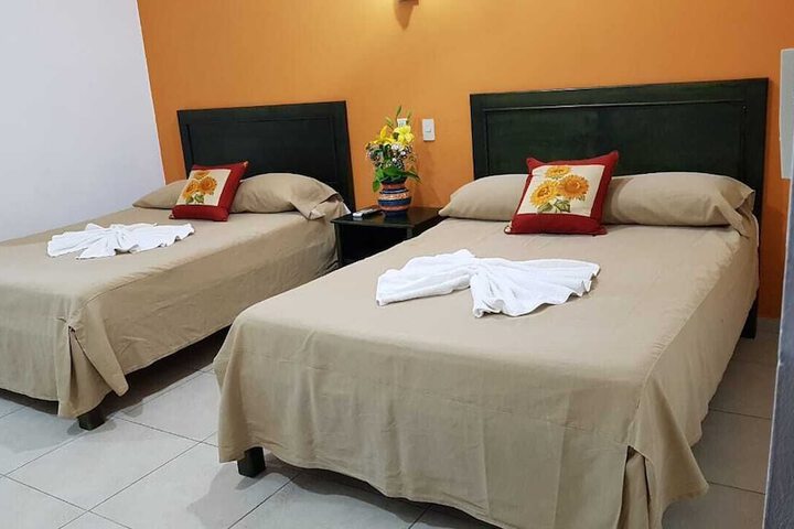 Room 4 of 26